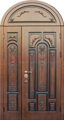 Арочная железная дверь с виноритом и узором ДА-36 в Голицино