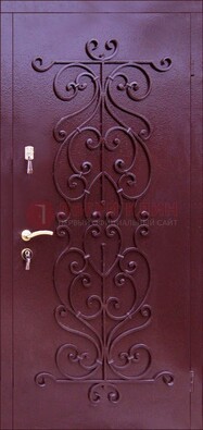 Бордовая металлическая дверь с ковкой ДК-21 в кирпичный дом в Голицино