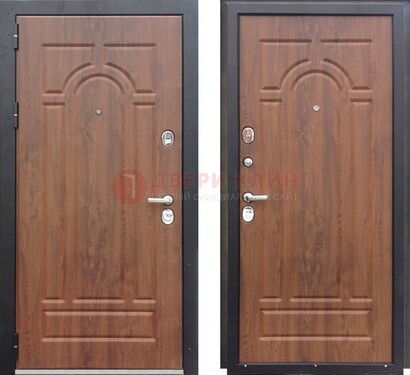 Коричневая железная дверь с МДФ ДМ-137 в Голицино