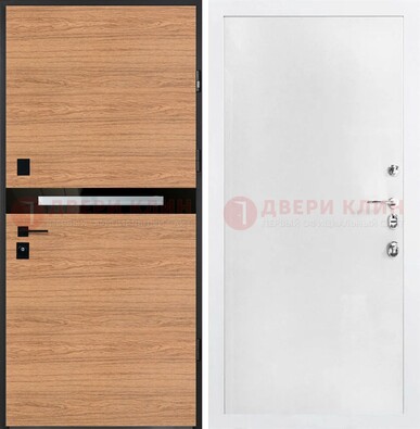 Железная коричневая дверь с МДФ в белом цвете ДМ-313 в Голицино