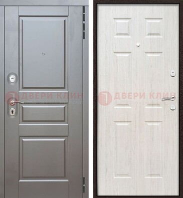 Светлая металлическая дверь с двумя МДФ панелями ДМ-458 в Голицино