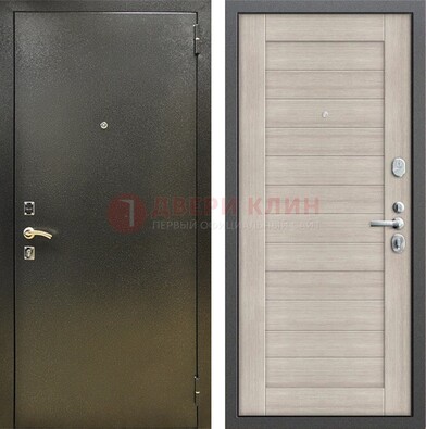 Стальная темно-серая дверь с порошковой отделкой и МДФ панелью ДП-278 в Голицино