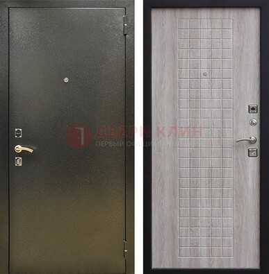 Железная темная дверь с порошковым покрытием и филенчатой МДФ ДП-297 в Голицино