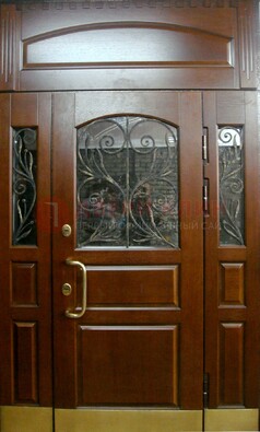 Стальная парадная дверь со вставками из стекла и ковки ДПР-30 в коттедж в Голицино