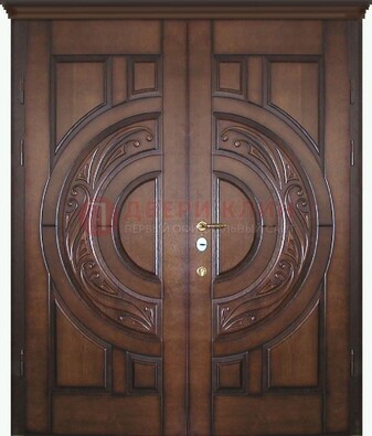 Утепленная коричневая стальная парадная дверь ДПР-51 в Голицино