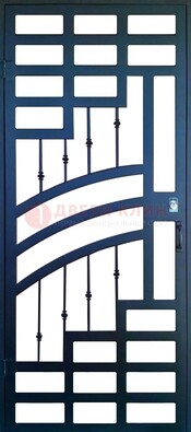 Современная металлическая решетчатая дверь ДР-38 в Голицино