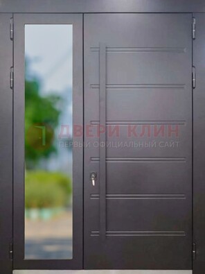 Чёрная двухстворчатая металлическая дверь со стеклом ДС-60 в Голицино