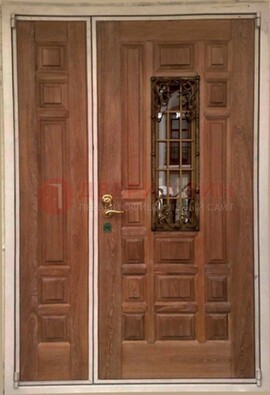 Стальная дверь со стеклом и ковкой ДСК-68 в общественное здание в Голицино