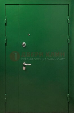 Зеленая распашная тамбурная дверь Порошок ДТМ-47 в Голицино