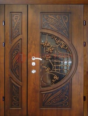 Металлическая дверь с виноритом и резной панелью внутри ДВТ-70 в Голицино