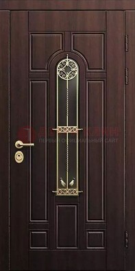 Железная коричневая дверь с виноритом и фрезерованной панелью ДВТ-93 в Саратове