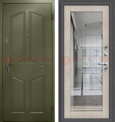 Зеленая стальная дверь с МДФ панелями и зеркалом ДЗ-137 в Голицино