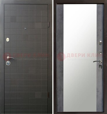 Темная железная филенчатая дверь с зеркалом ДЗ-53 в Голицино