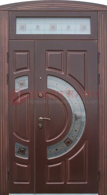 Коричневая двухстворчатая железная дверь с МДФ и витражом ВЖ-29 в Голицино